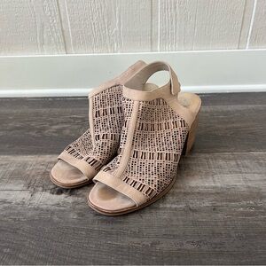 Vince Camuto Soft Tumbled Nubuck